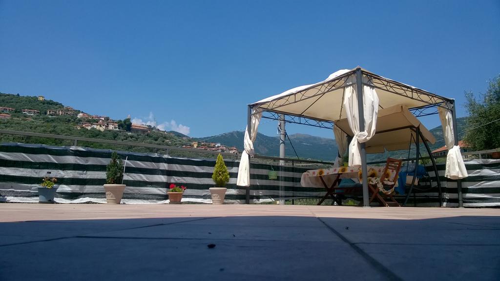 Bella Liguria Hotell Diano San Pietro Eksteriør bilde